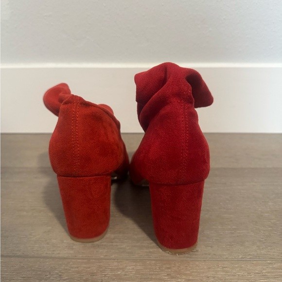 Red Women's Boots - Picture 3 of 4